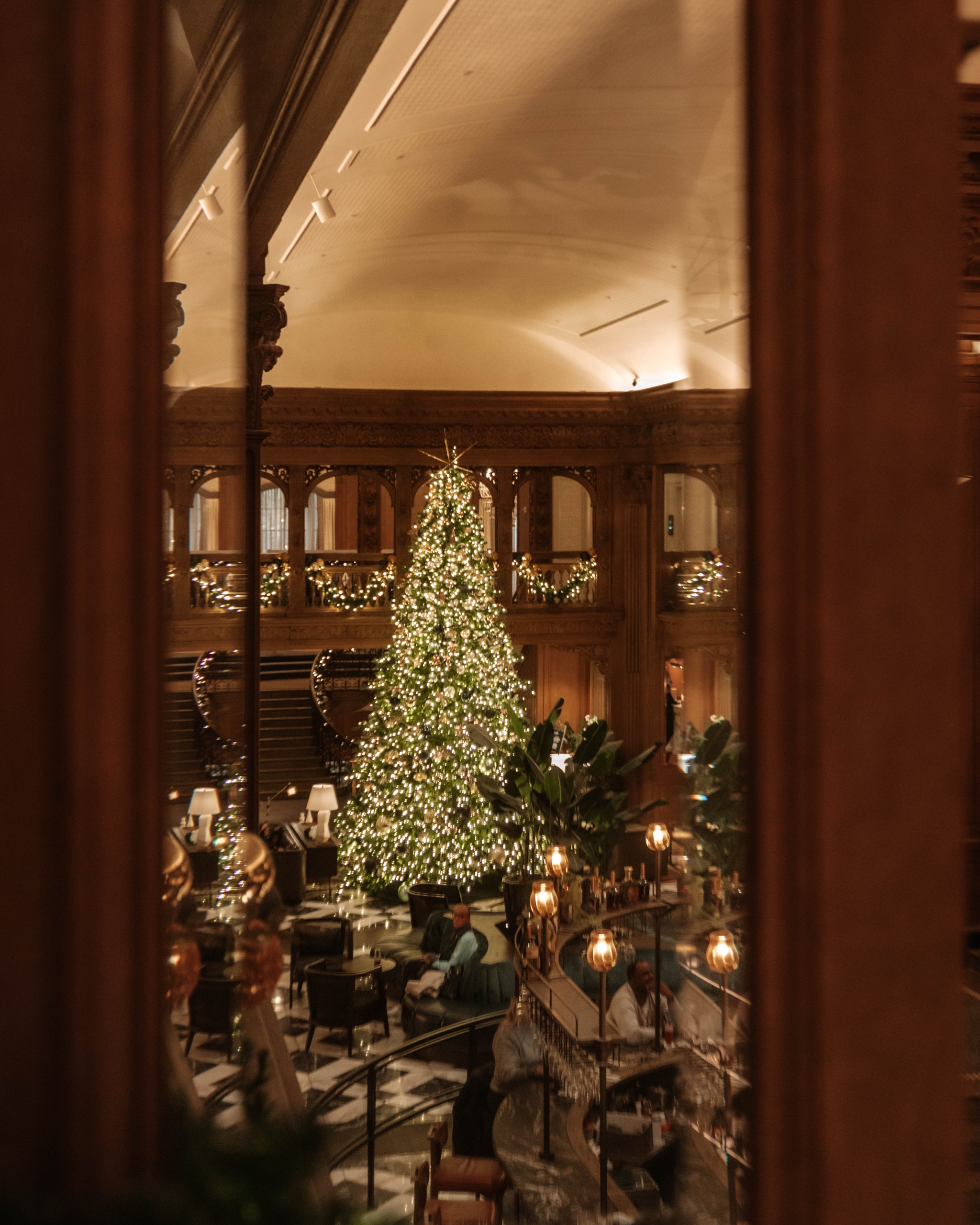 Celebrate the Holidays at Fairmont Olympic 1