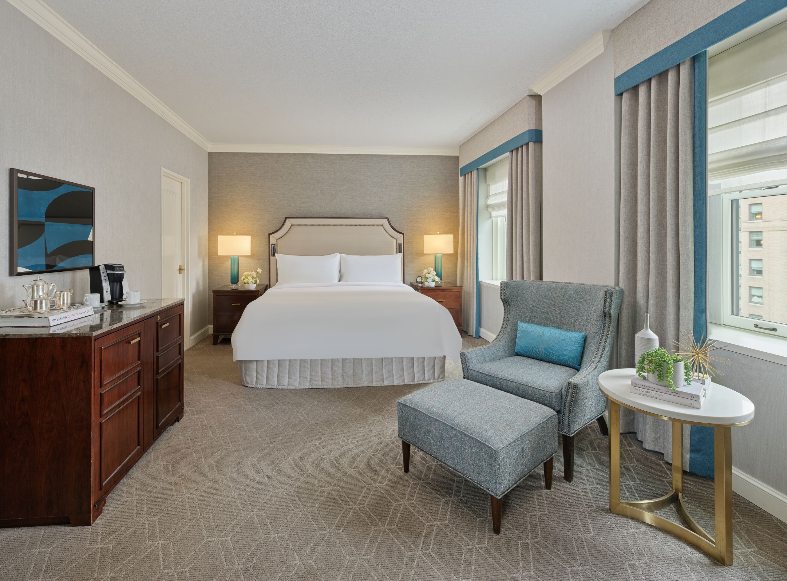 Deluze room
